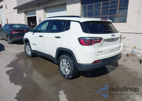 2018 Jeep Compass Sport 4X4 from USA, damaged, VIN 3C4NJDAB6JT413765